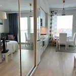 Comfort&cozy Near Metro Διαμέρισμα Εσπού