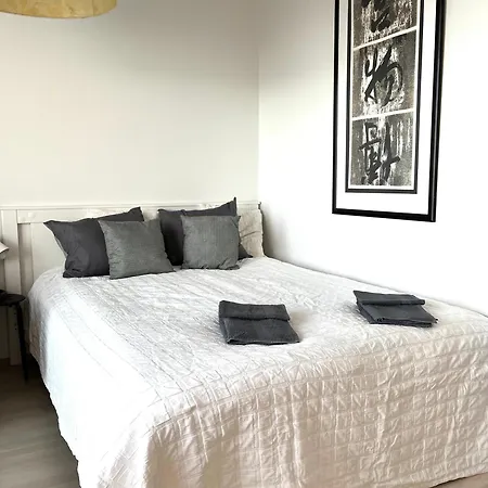 公寓 Comfort&cozy Near Metro *